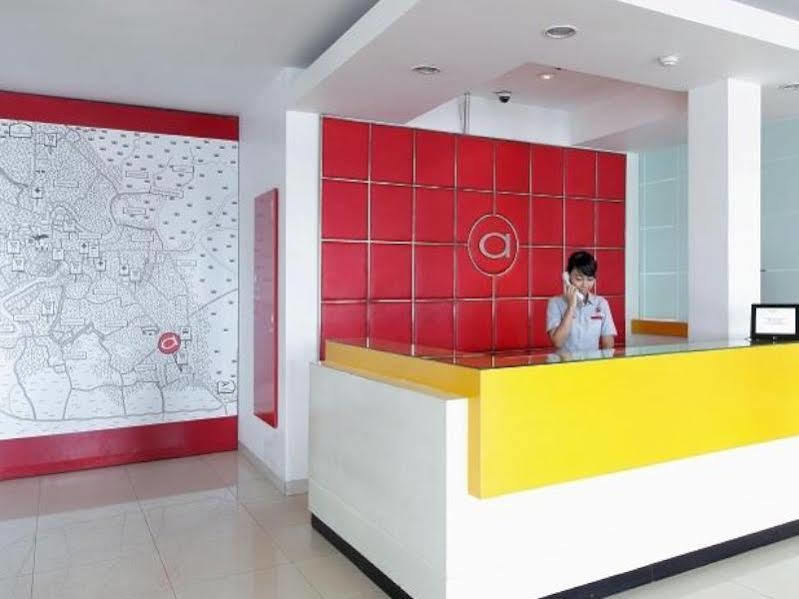 Amaris Hotel Banjar Banjarmasin  Exteriör bild